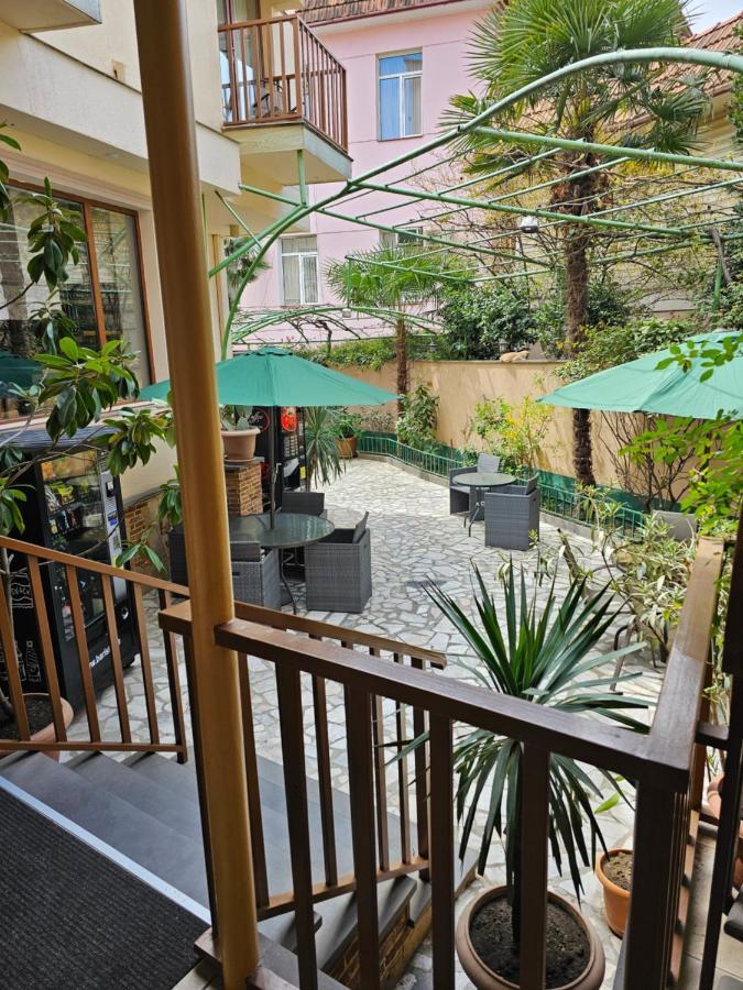 达尼西摩酒店 第比利斯 外观 照片