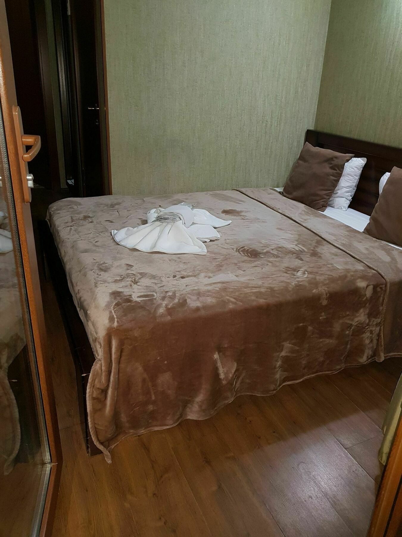 达尼西摩酒店 第比利斯 外观 照片